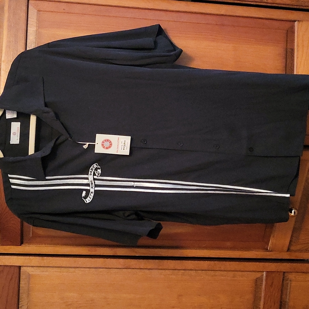 NWT-BobbyChan silk short sleeve shirt